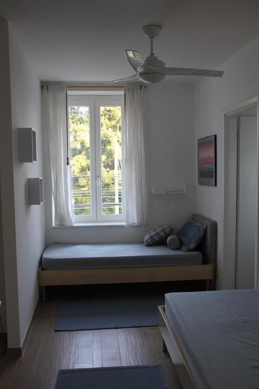 La Ciliegia Bianca Bed and Breakfast Belgirate Pokój zdjęcie